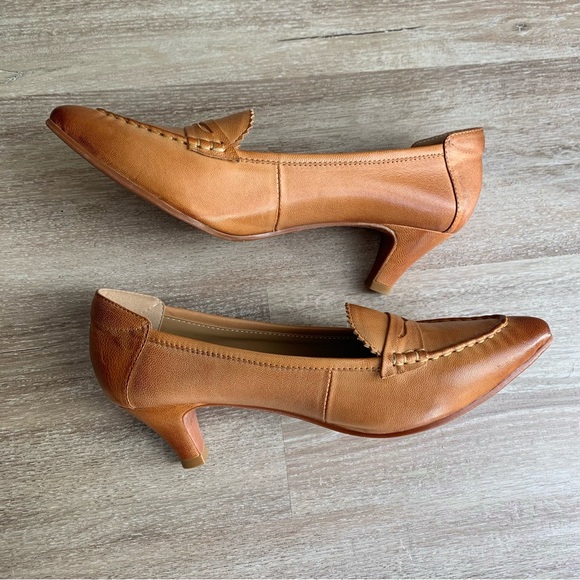 SALE Mona Flying Leather Pump Med Heel Pointed Toe Office Dress Shoes - Picture 4 of 10